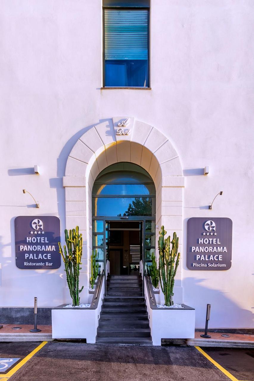 Panorama Palace Hotel Meta Kültér fotó